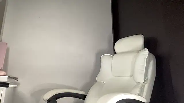 baby natalie online show from 01.16.25