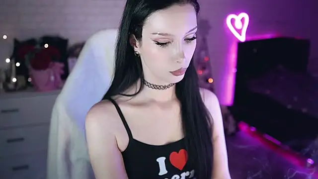  Uindi  online show from 02.23.25