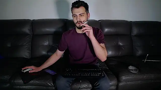 Snapshot of CrazyDom1 chatting on 02.28.26 CrazyDom1 online show from 02.28.26