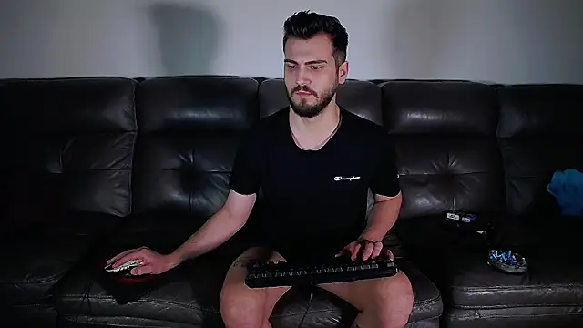 Snapshot of CrazyDom1 chatting on 03.02.26 CrazyDom1 online show from 03.02.26