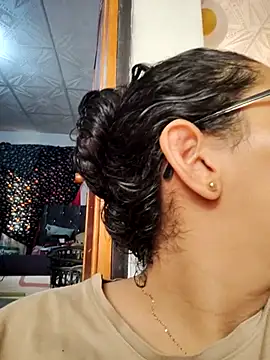 Snapshot of DanielleEvans_ chatting on 02.22.25 DanielleEvans online show from 02.22.25