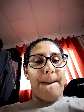 Snapshot of DanielleEvans_ chatting on 02.23.25 DanielleEvans online show from 02.23.25