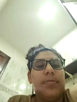 Snapshot of DanielleEvans_ chatting on 03.02.25 DanielleEvans online show from 03.02.25