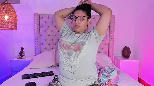 Snapshot of DanielleEvans_ chatting on 03.20.25 DanielleEvans online show from 03.20.25