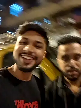  IRRESISTIBLE  online show from 02.08.25