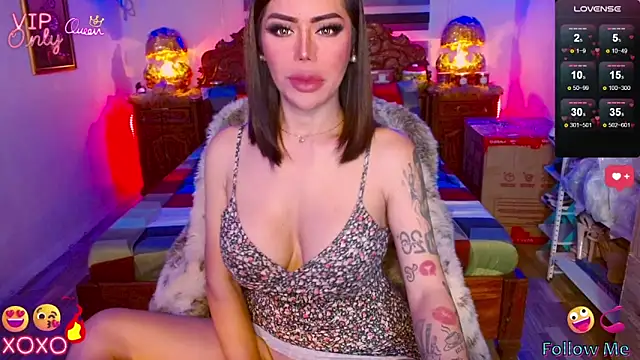 Magnificent Goddess online show from 03.11.26