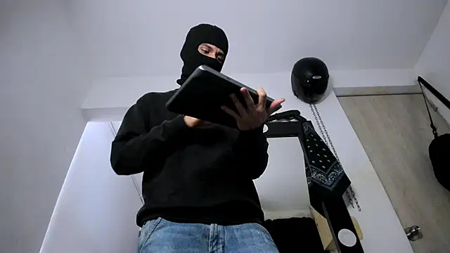 Samuel Suarez online show from 10.05.25