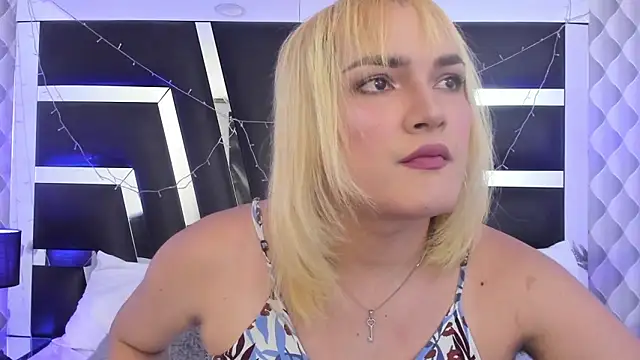 Snapshot of katya_kozlov chatting on 11.11.25 katya kozlov online show from 11.11.25