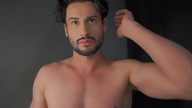 Snapshot of Keen___Luckystrike chatting on 12.23.24 Keen Luckystrike online show from 12.23.24