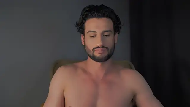 Snapshot of Keen___Luckystrike chatting on 12.25.24 Keen Luckystrike online show from 12.25.24