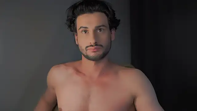 Snapshot of Keen___Luckystrike chatting on 01.08.25 Keen Luckystrike online show from 01.08.25