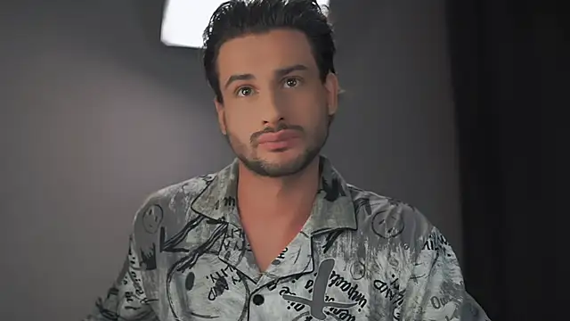 Snapshot of Keen___Luckystrike chatting on 02.15.25 Keen Luckystrike online show from 02.15.25