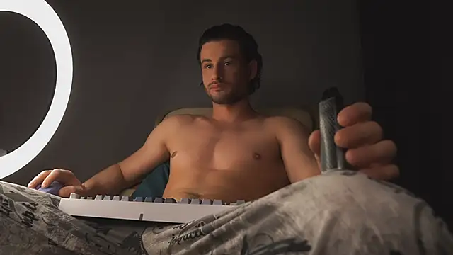 Snapshot of Keen___Luckystrike chatting on 03.11.25 Keen Luckystrike online show from 03.11.25