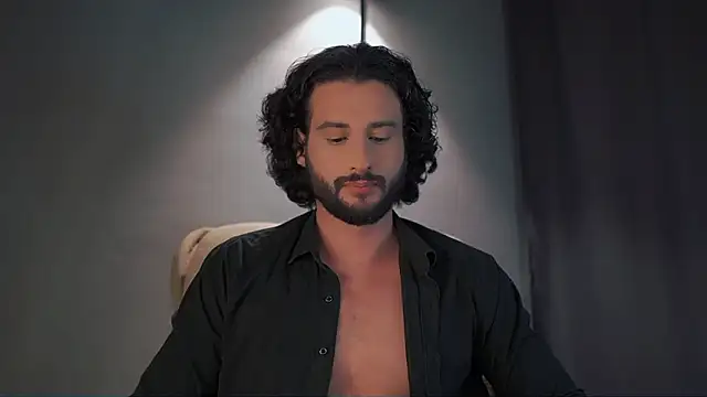 Snapshot of Keen___Luckystrike chatting on 02.01.26 Keen Luckystrike online show from 02.01.26