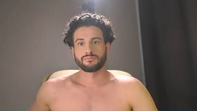 Snapshot of Keen___Luckystrike chatting on 02.08.26 Keen Luckystrike online show from 02.08.26