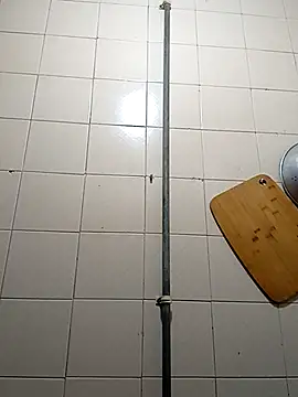 kelly dirty  online show from 04.16.26