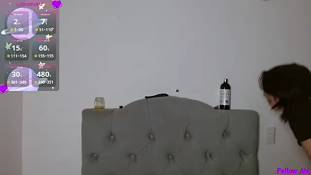 Red-moon1 online show from 02.06.25