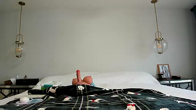 MerceyMercedeez online show from 01.14.25