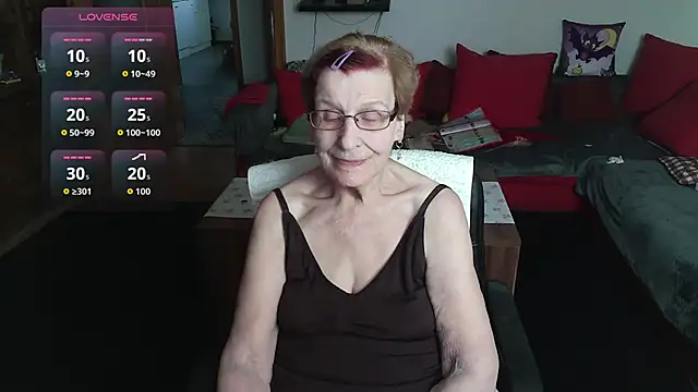 HeisseomaOriginal online show from 03.12.26