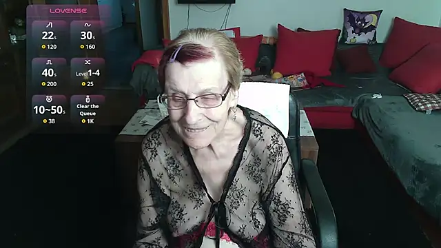 HeisseomaOriginal online show from 03.29.26