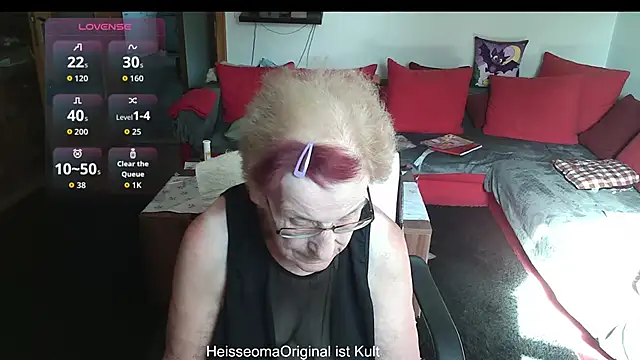 HeisseomaOriginal online show from 07.10.26