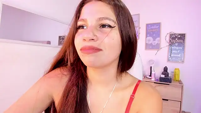 bluee hazell online show from 02.12.25