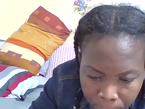 Snapshot of miss_melis chatting on 04.28.26 miss melis online show from 04.28.26