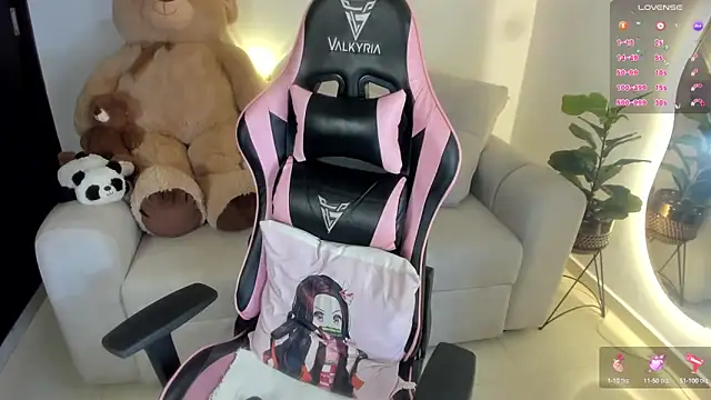 eval lee18 online show from 03.11.25