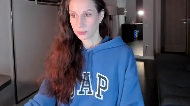 Mila Anders online show from 12.15.25