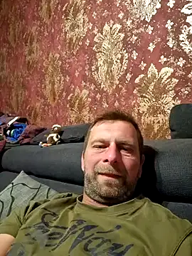 Snapshot of Mjn34 chatting on 03.11.25 Mjn34 online show from 03.11.25