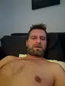 Snapshot of Mjn34 chatting on 11.07.25 Mjn34 online show from 11.07.25