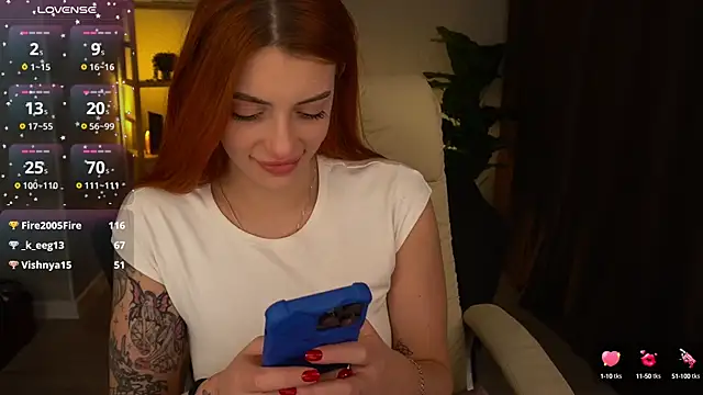 Snapshot of Sweety_one_ chatting on 12.16.24 Sweety one online show from 12.16.24