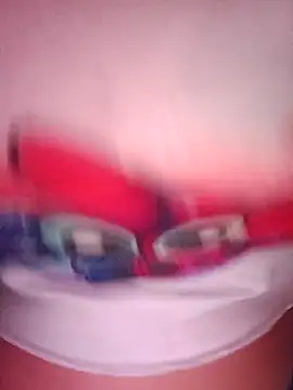 ValeriaSantos- online show from 10.10.25