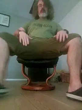 Snapshot of Arkadjusz chatting on 10.18.25 Arkadjusz online show from 10.18.25