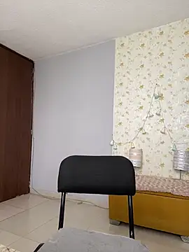 Snapshot of NatashaCruz- chatting on 02.11.25 NatashaCruz- online show from 02.11.25