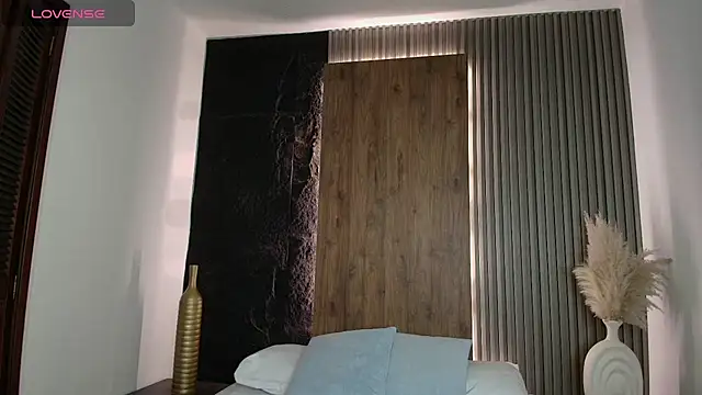 Snapshot of abby_miller26 chatting on 12.28.24 abby miller26 online show from 12.28.24