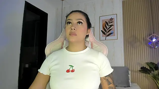 CameronCollins  online show from 10.06.25