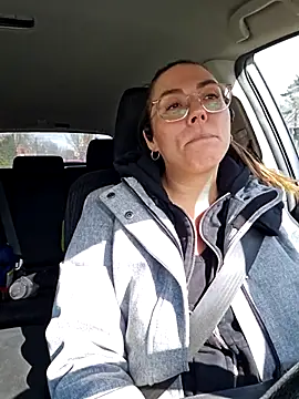 Ellie-L-Elizabeth online show from 03.08.25