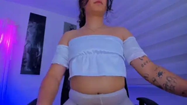 alask pears0 online show from 10.24.25