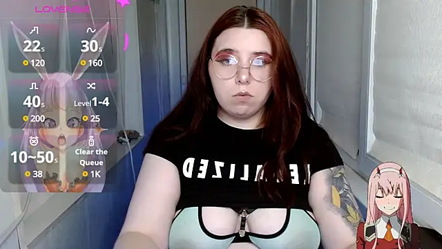 Snapshot of KinkyPinky_ chatting on 12.15.24 KinkyPinky online show from 12.15.24