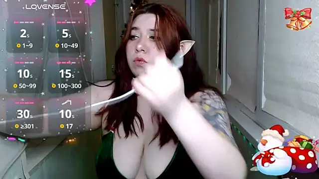 Snapshot of KinkyPinky_ chatting on 12.27.24 KinkyPinky online show from 12.27.24