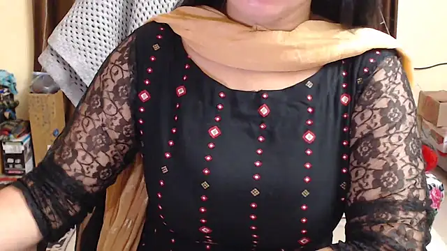 Naughty Kashish online show from 03.05.25