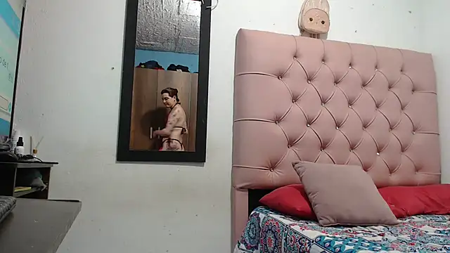 sabrinagee321930 online show from 12.18.24