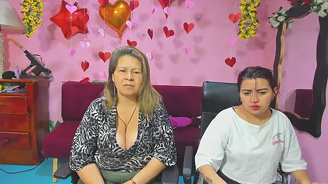 lesbiancuple online show from 02.13.26