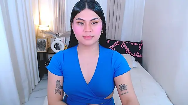 Snapshot of Mimi_Cums chatting on 11.06.25 Mimi Cums online show from 11.06.25