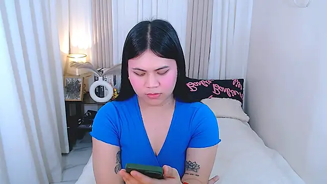 Snapshot of Mimi_Cums chatting on 11.07.25 Mimi Cums online show from 11.07.25