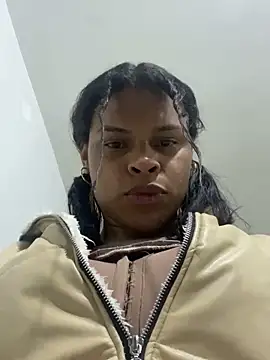 Snapshot of _diamondpamela chatting on 04.20.26 diamondpamela online show from 04.20.26