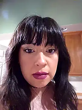 AriannaPena online show from 10.17.25