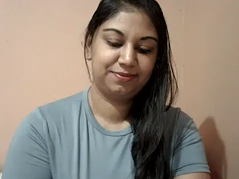 Snapshot of bellachow10 chatting on 03.16.26 bellachow10 online show from 03.16.26