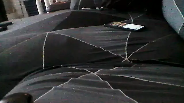 mickzizi online show from 12.15.25